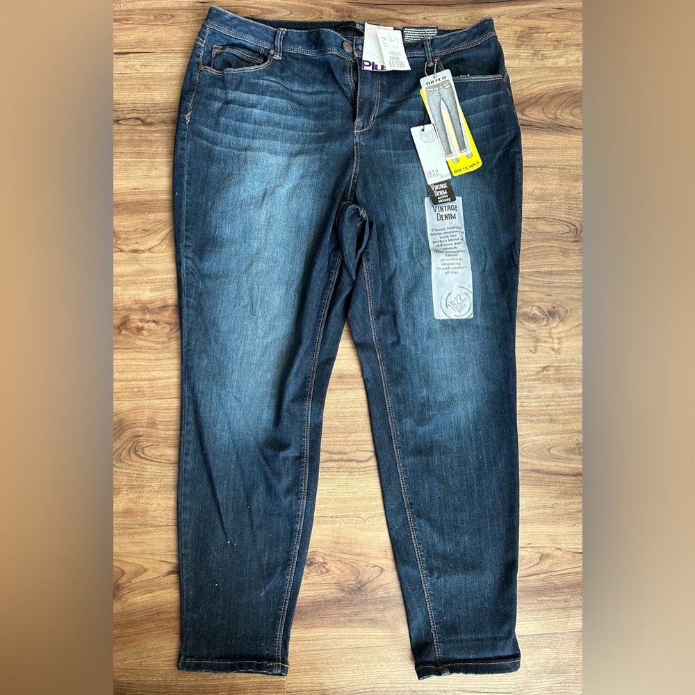 NWT Plus Size Curvy Women's 1822 Denim, Ankle Skinny Jeans (size 20W)